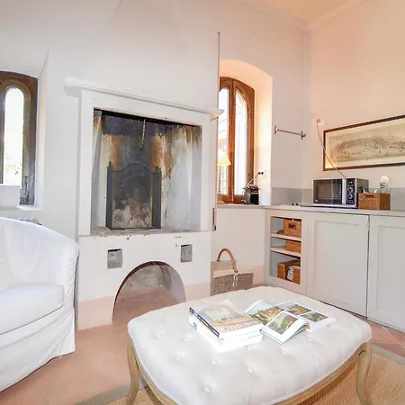 Tre Orologi Apartment